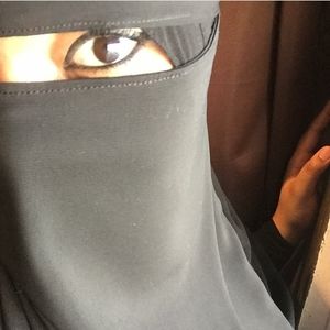 Meet your Posher, Fatima